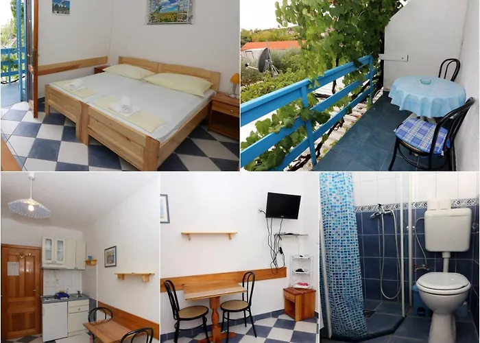 Studio Apartment In Sucuraj With Sea View, Balcony, Air Conditioning, Wifi 3560-4